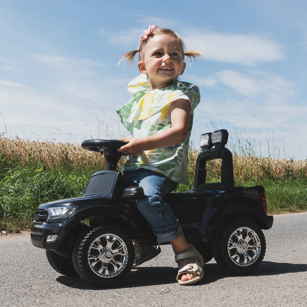 Spielend die Welt erkunden mit dem Kinder Rutschauto Ford Ranger Kinder Rutschauto Ford Ranger