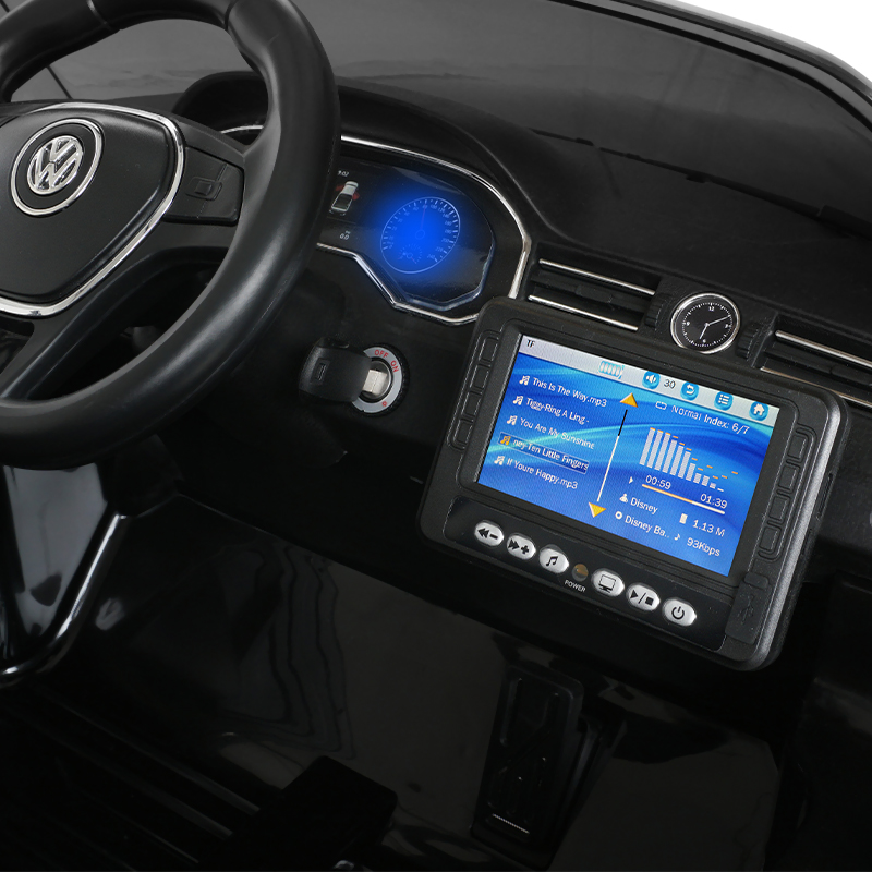 VW Arteon mit Audiofunktion Kinder Elektroauto VW Arteon Lizenziert